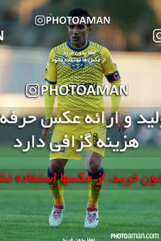 291671, Tehran, Iran, لیگ برتر فوتبال ایران، Persian Gulf Cup، Week 13، First Leg، Naft Tehran 1 v 1 Persepolis on 2015/11/30 at Takhti Stadium