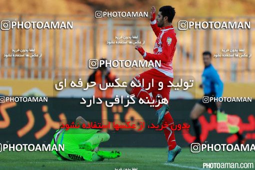 291681, Tehran, Iran, لیگ برتر فوتبال ایران، Persian Gulf Cup، Week 13، First Leg، Naft Tehran 1 v 1 Persepolis on 2015/11/30 at Takhti Stadium