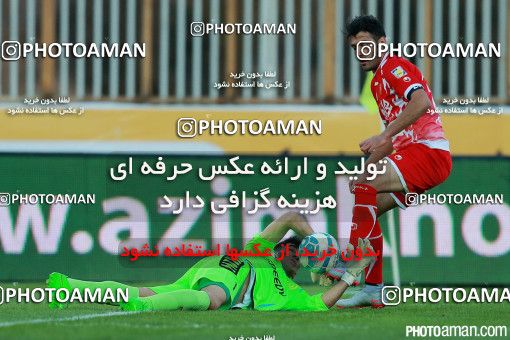 291769, Tehran, Iran, لیگ برتر فوتبال ایران، Persian Gulf Cup، Week 13، First Leg، Naft Tehran 1 v 1 Persepolis on 2015/11/30 at Takhti Stadium