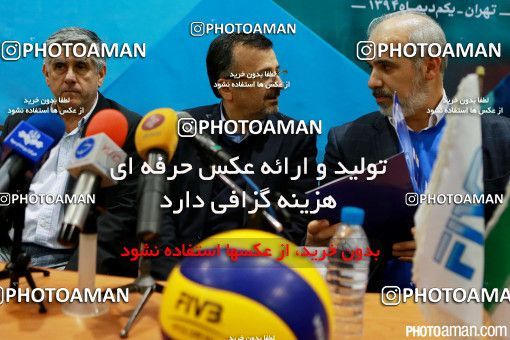300251, نشست خبری سرمربی تیم ملی والیبال ایران، 1394/10/01، [*parameter:92*]