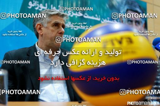 300258, نشست خبری سرمربی تیم ملی والیبال ایران، 1394/10/01، [*parameter:92*]