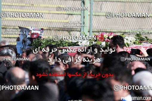 315801, مراسم تشییع زنده یاد همایون بهزادی، تهران، 1394/11/05، ورزشگاه شهید شیرودی (امجدیه سابق)