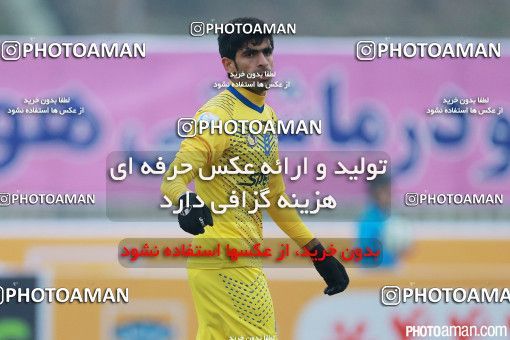 333212, لیگ برتر فوتبال ایران، Persian Gulf Cup، Week 15، First Leg، 2015/12/17، Tehran، Takhti Stadium، Naft Tehran 1 - 0 Saipa