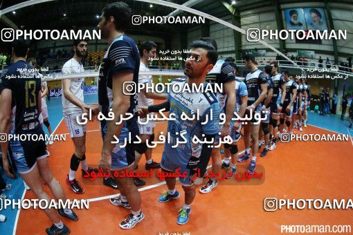 337796, مرحله پلی آف بیست و نهمین دوره لیگ برتر والیبال مردان ایران، سال 1394، گرامیداشت 200 شهید والیبالیست، 1394/12/05، تهران، خانه والیبال، بانک سرمایه ۳ - ۱ 