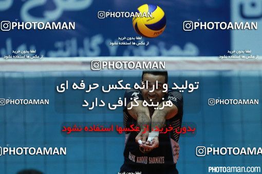 348533, فینال بیست و نهمین دوره لیگ برتر والیبال مردان ایران، سال 1394، گرامیداشت 200 شهید والیبالیست، 1394/12/16، تهران، خانه والیبال، بانک سرمایه ۲ - ۳ پیکان
