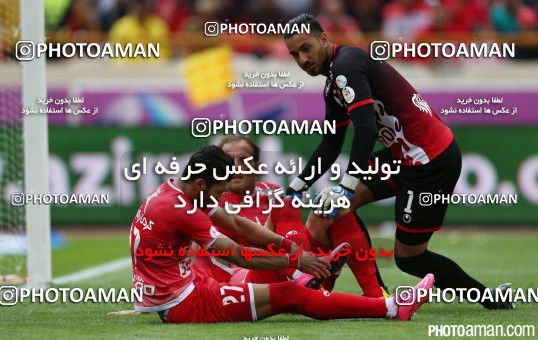 361994, Tehran, [*parameter:4*], لیگ برتر فوتبال ایران، Persian Gulf Cup، Week 26، Second Leg، Persepolis 4 v 2 Esteghlal on 2016/04/15 at Azadi Stadium