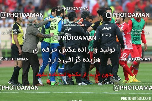 362823, Tehran, [*parameter:4*], لیگ برتر فوتبال ایران، Persian Gulf Cup، Week 26، Second Leg، Persepolis 4 v 2 Esteghlal on 2016/04/15 at Azadi Stadium
