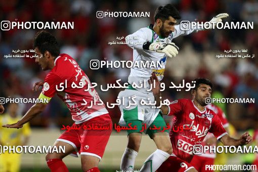 372017, Tehran, [*parameter:4*], لیگ برتر فوتبال ایران، Persian Gulf Cup، Week 28، Second Leg، Persepolis 0 v 2 Naft Tehran on 2016/04/28 at Azadi Stadium