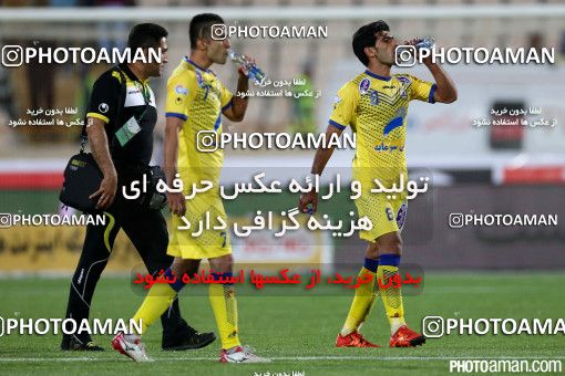 371214, Tehran, [*parameter:4*], لیگ برتر فوتبال ایران، Persian Gulf Cup، Week 28، Second Leg، Persepolis 0 v 2 Naft Tehran on 2016/04/28 at Azadi Stadium