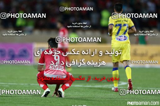 371995, Tehran, [*parameter:4*], لیگ برتر فوتبال ایران، Persian Gulf Cup، Week 28، Second Leg، Persepolis 0 v 2 Naft Tehran on 2016/04/28 at Azadi Stadium