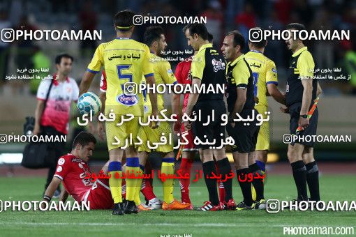 372044, Tehran, [*parameter:4*], لیگ برتر فوتبال ایران، Persian Gulf Cup، Week 28، Second Leg، Persepolis 0 v 2 Naft Tehran on 2016/04/28 at Azadi Stadium