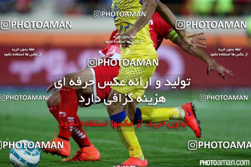 371119, لیگ برتر فوتبال ایران، Persian Gulf Cup، Week 28، Second Leg، 2016/04/28، Tehran، Azadi Stadium، Persepolis 0 - 2 Naft Tehran