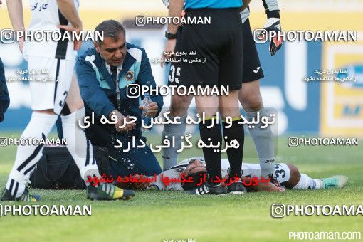 368977, لیگ برتر فوتبال ایران، Persian Gulf Cup، Week 27، Second Leg، 2016/04/24، Tehran، Takhti Stadium، Naft Tehran 0 - ۱ Sepahan