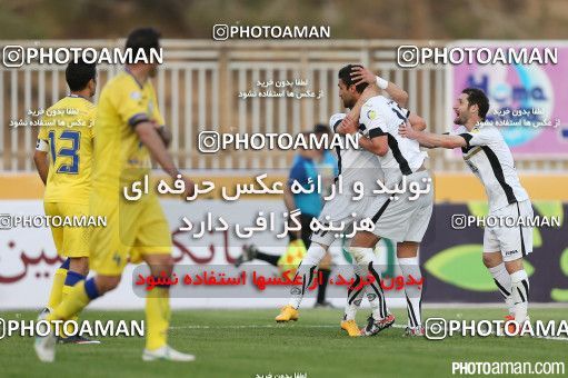 416203, لیگ برتر فوتبال ایران، Persian Gulf Cup، Week 27، Second Leg، 2016/04/24، Tehran، Takhti Stadium، Naft Tehran 0 - ۱ Sepahan