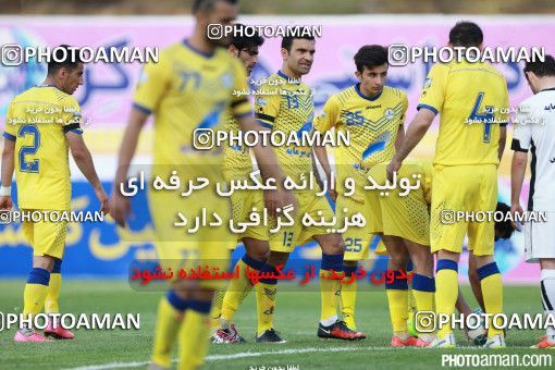 369157, لیگ برتر فوتبال ایران، Persian Gulf Cup، Week 27، Second Leg، 2016/04/24، Tehran، Takhti Stadium، Naft Tehran 0 - ۱ Sepahan