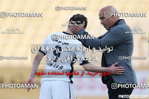 416028, لیگ برتر فوتبال ایران، Persian Gulf Cup، Week 27، Second Leg، 2016/04/24، Tehran، Takhti Stadium، Naft Tehran 0 - ۱ Sepahan