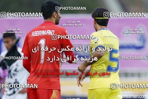 372769, Tehran, [*parameter:4*], لیگ برتر فوتبال ایران، Persian Gulf Cup، Week 25، Second Leg، Naft Tehran 2 v 1 Padideh Mashhad on 2016/04/09 at Takhti Stadium