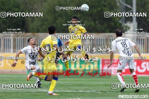 372914, Tehran, [*parameter:4*], لیگ برتر فوتبال ایران، Persian Gulf Cup، Week 25، Second Leg، Naft Tehran 2 v 1 Padideh Mashhad on 2016/04/09 at Takhti Stadium