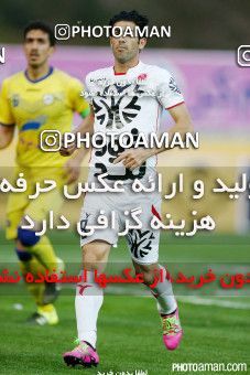 372473, لیگ برتر فوتبال ایران، Persian Gulf Cup، Week 25، Second Leg، 2016/04/09، Tehran، Takhti Stadium، Naft Tehran 2 - ۱ Padideh Mashhad