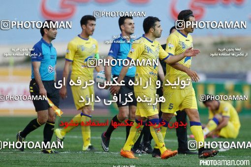 372485, Tehran, [*parameter:4*], لیگ برتر فوتبال ایران، Persian Gulf Cup، Week 25، Second Leg، Naft Tehran 2 v 1 Padideh Mashhad on 2016/04/09 at Takhti Stadium
