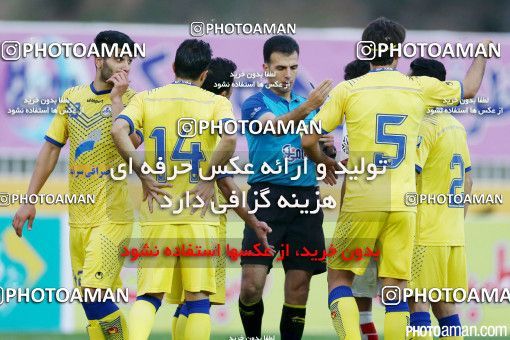 372457, Tehran, [*parameter:4*], لیگ برتر فوتبال ایران، Persian Gulf Cup، Week 25، Second Leg، Naft Tehran 2 v 1 Padideh Mashhad on 2016/04/09 at Takhti Stadium