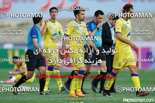 372486, Tehran, [*parameter:4*], لیگ برتر فوتبال ایران، Persian Gulf Cup، Week 25، Second Leg، Naft Tehran 2 v 1 Padideh Mashhad on 2016/04/09 at Takhti Stadium