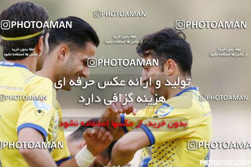 372209, Tehran, [*parameter:4*], لیگ برتر فوتبال ایران، Persian Gulf Cup، Week 25، Second Leg، Naft Tehran 2 v 1 Padideh Mashhad on 2016/04/09 at Takhti Stadium
