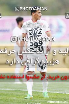 372333, Tehran, [*parameter:4*], لیگ برتر فوتبال ایران، Persian Gulf Cup، Week 25، Second Leg، Naft Tehran 2 v 1 Padideh Mashhad on 2016/04/09 at Takhti Stadium