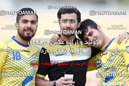 372540, Tehran, [*parameter:4*], لیگ برتر فوتبال ایران، Persian Gulf Cup، Week 25، Second Leg، Naft Tehran 2 v 1 Padideh Mashhad on 2016/04/09 at Takhti Stadium