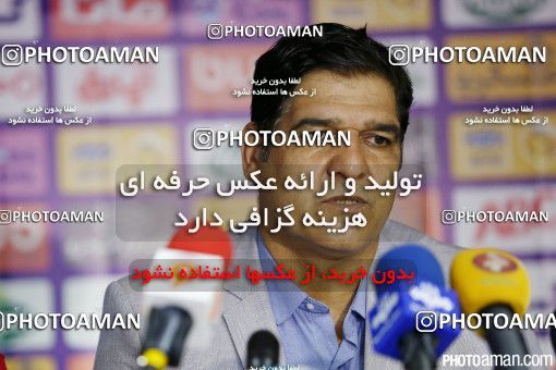 372498, لیگ برتر فوتبال ایران، Persian Gulf Cup، Week 25، Second Leg، 2016/04/09، Tehran، Takhti Stadium، Naft Tehran 2 - ۱ Padideh Mashhad