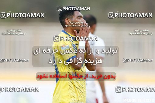 372293, Tehran, [*parameter:4*], لیگ برتر فوتبال ایران، Persian Gulf Cup، Week 25، Second Leg، Naft Tehran 2 v 1 Padideh Mashhad on 2016/04/09 at Takhti Stadium