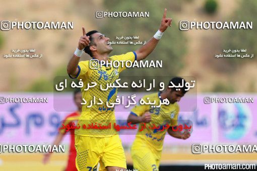 374733, Tehran, [*parameter:4*], لیگ برتر فوتبال ایران، Persian Gulf Cup، Week 29، Second Leg، Naft Tehran 2 v 1 Foulad Khouzestan on 2016/05/08 at Takhti Stadium