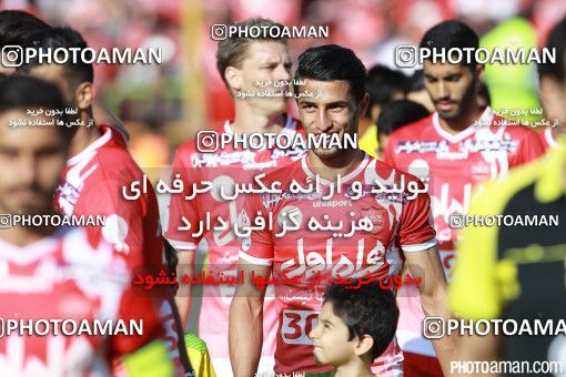 380615, Tehran, Iran, لیگ برتر فوتبال ایران، Persian Gulf Cup، Week 30، Second Leg، Persepolis 2 v 1 Rah Ahan on 2016/05/13 at Azadi Stadium