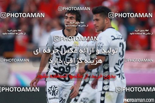 379899, Tehran, Iran, لیگ برتر فوتبال ایران، Persian Gulf Cup، Week 30، Second Leg، Persepolis 2 v 1 Rah Ahan on 2016/05/13 at Azadi Stadium