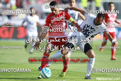 380639, Tehran, Iran, لیگ برتر فوتبال ایران، Persian Gulf Cup، Week 30، Second Leg، Persepolis 2 v 1 Rah Ahan on 2016/05/13 at Azadi Stadium