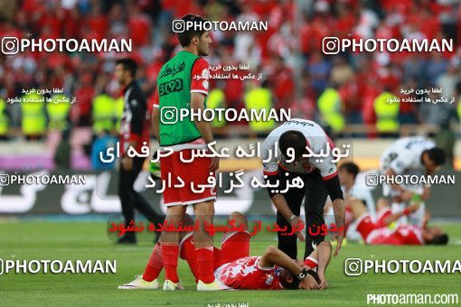 378789, Tehran, Iran, لیگ برتر فوتبال ایران، Persian Gulf Cup، Week 30، Second Leg، Persepolis 2 v 1 Rah Ahan on 2016/05/13 at Azadi Stadium