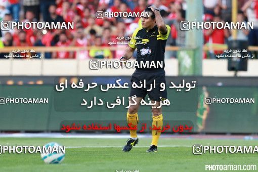378930, Tehran, Iran, لیگ برتر فوتبال ایران، Persian Gulf Cup، Week 30، Second Leg، Persepolis 2 v 1 Rah Ahan on 2016/05/13 at Azadi Stadium