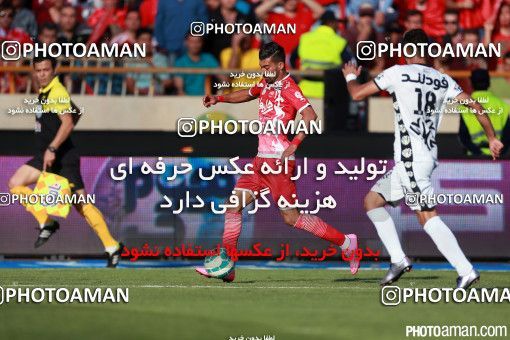 379998, Tehran, Iran, لیگ برتر فوتبال ایران، Persian Gulf Cup، Week 30، Second Leg، Persepolis 2 v 1 Rah Ahan on 2016/05/13 at Azadi Stadium