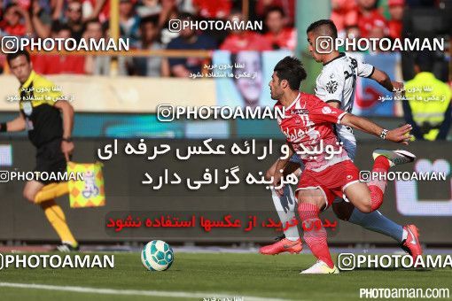 379993, Tehran, Iran, لیگ برتر فوتبال ایران، Persian Gulf Cup، Week 30، Second Leg، Persepolis 2 v 1 Rah Ahan on 2016/05/13 at Azadi Stadium