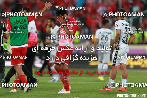 378791, Tehran, Iran, لیگ برتر فوتبال ایران، Persian Gulf Cup، Week 30، Second Leg، Persepolis 2 v 1 Rah Ahan on 2016/05/13 at Azadi Stadium