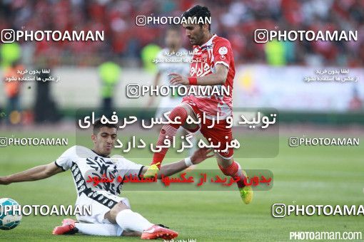 380502, Tehran, Iran, لیگ برتر فوتبال ایران، Persian Gulf Cup، Week 30، Second Leg، Persepolis 2 v 1 Rah Ahan on 2016/05/13 at Azadi Stadium