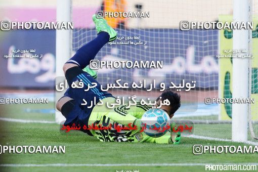 380864, Tehran, Iran, لیگ برتر فوتبال ایران، Persian Gulf Cup، Week 30، Second Leg، Persepolis 2 v 1 Rah Ahan on 2016/05/13 at Azadi Stadium