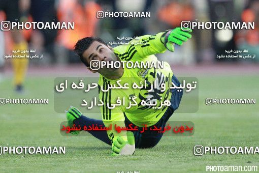 380497, Tehran, Iran, لیگ برتر فوتبال ایران، Persian Gulf Cup، Week 30، Second Leg، Persepolis 2 v 1 Rah Ahan on 2016/05/13 at Azadi Stadium