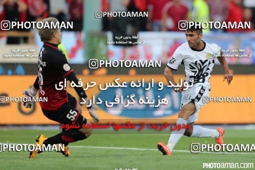 381568, Tehran, Iran, لیگ برتر فوتبال ایران، Persian Gulf Cup، Week 30، Second Leg، Persepolis 2 v 1 Rah Ahan on 2016/05/13 at Azadi Stadium
