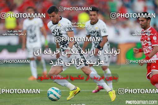 379890, Tehran, Iran, لیگ برتر فوتبال ایران، Persian Gulf Cup، Week 30، Second Leg، Persepolis 2 v 1 Rah Ahan on 2016/05/13 at Azadi Stadium