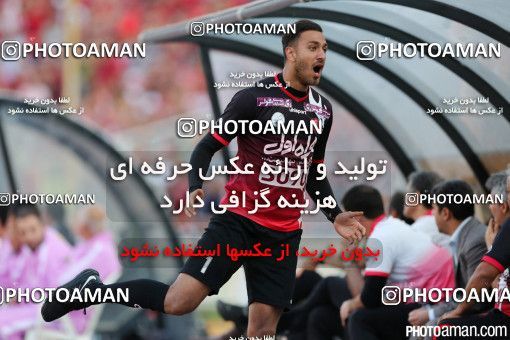 381525, Tehran, Iran, لیگ برتر فوتبال ایران، Persian Gulf Cup، Week 30، Second Leg، Persepolis 2 v 1 Rah Ahan on 2016/05/13 at Azadi Stadium