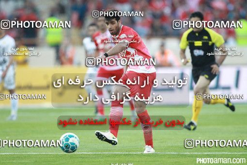 380500, Tehran, Iran, لیگ برتر فوتبال ایران، Persian Gulf Cup، Week 30، Second Leg، Persepolis 2 v 1 Rah Ahan on 2016/05/13 at Azadi Stadium