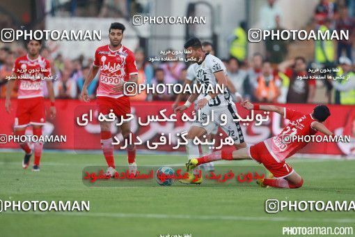 379902, Tehran, Iran, لیگ برتر فوتبال ایران، Persian Gulf Cup، Week 30، Second Leg، Persepolis 2 v 1 Rah Ahan on 2016/05/13 at Azadi Stadium