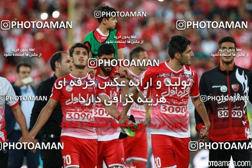 378811, Tehran, Iran, لیگ برتر فوتبال ایران، Persian Gulf Cup، Week 30، Second Leg، Persepolis 2 v 1 Rah Ahan on 2016/05/13 at Azadi Stadium