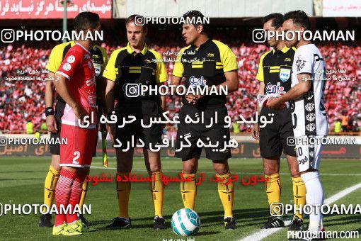 378848, Tehran, Iran, لیگ برتر فوتبال ایران، Persian Gulf Cup، Week 30، Second Leg، Persepolis 2 v 1 Rah Ahan on 2016/05/13 at Azadi Stadium